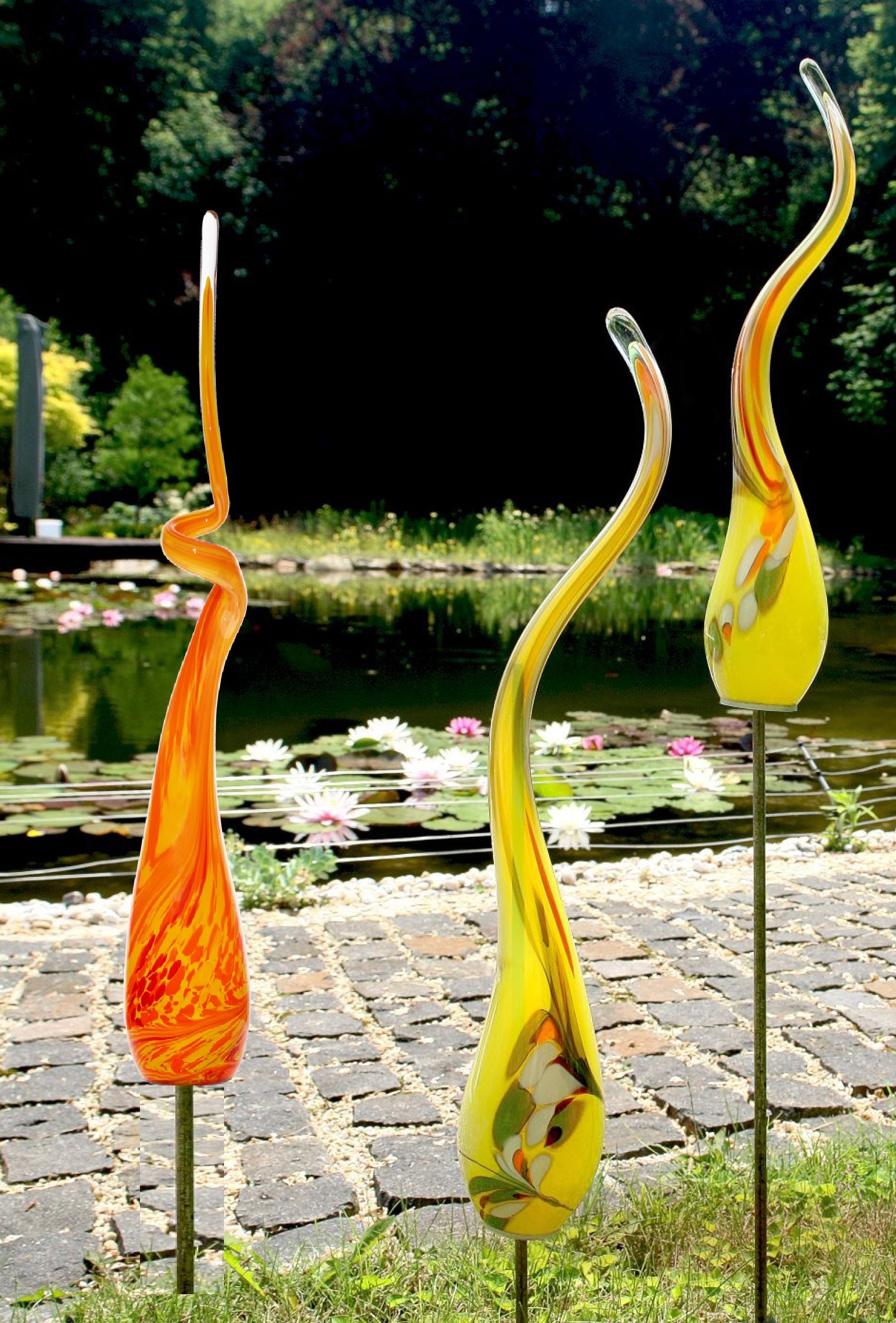 Gartenskulptur Glasspirale 55cm orange inkl. Stab