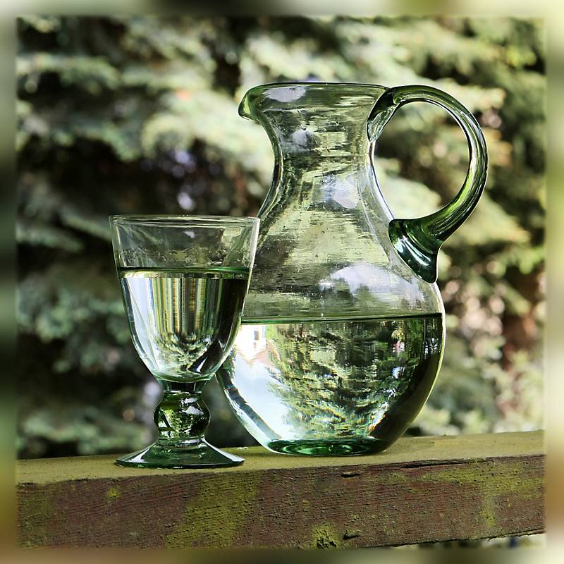 Weinkrug Thüringer Waldglas grün 1700ml Wasserkanne Gefäß mit Henkel Handmade