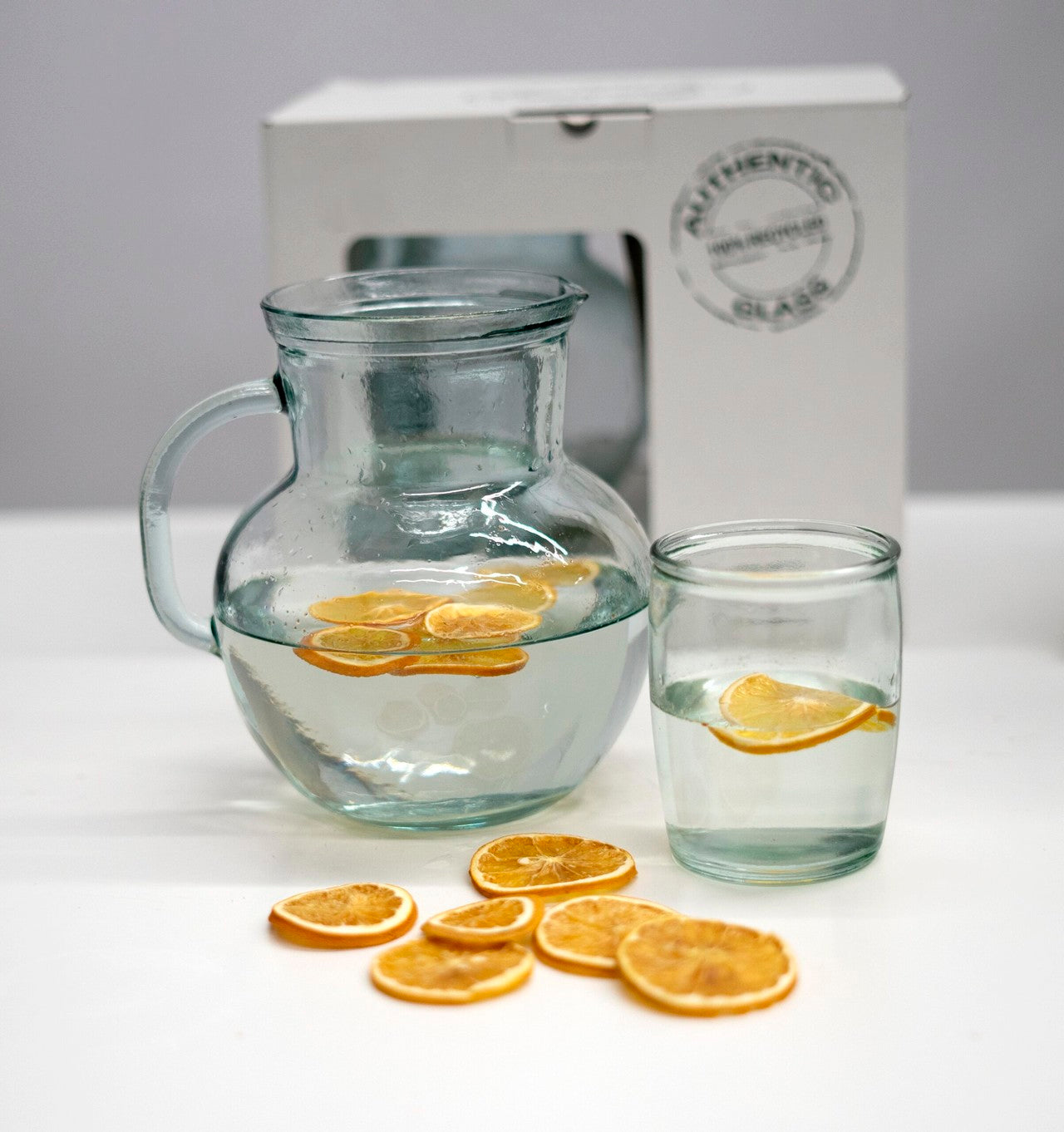 Glaskrug 2300 ml inkl 4 Trinkbecher 430 ml Set Recycling-Glas